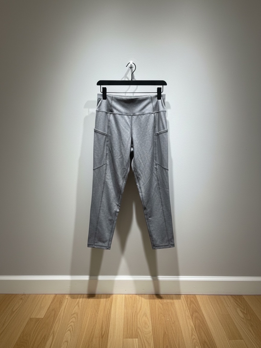 tek gear Gray Ultrastretch Leggings with Lime Logo